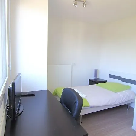 Hoteliere Laudine מלון דירות 3*