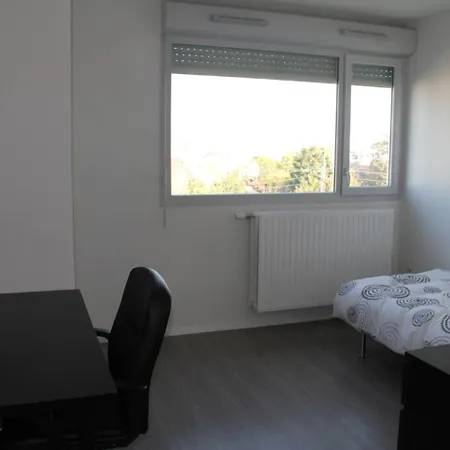 Hoteliere Laudine מלון דירות 3*