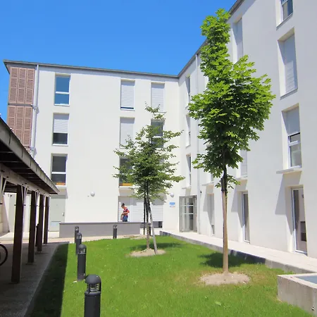 מלון דירות Hoteliere Laudine ריימס